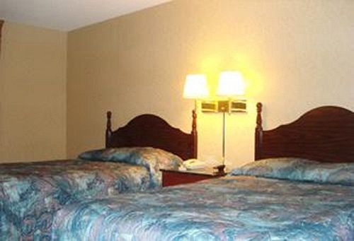 Town House Inn And Suites Elmwood Park Exterior foto